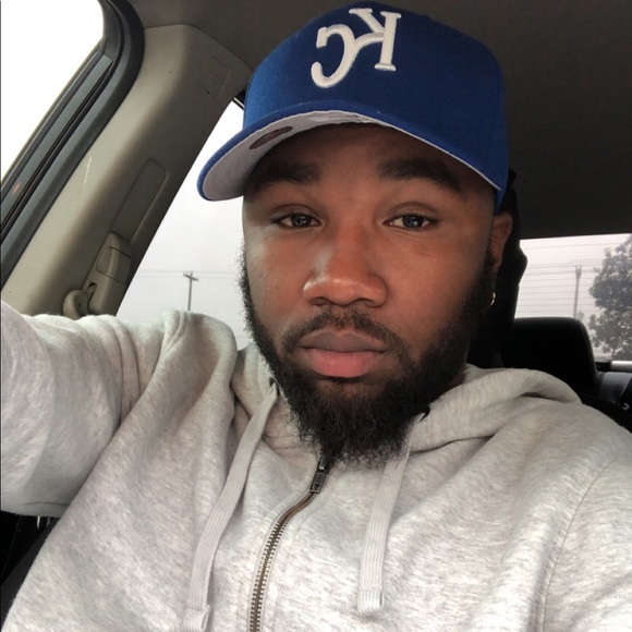 Meet your Posher, Desmond - Picture 1 of 1